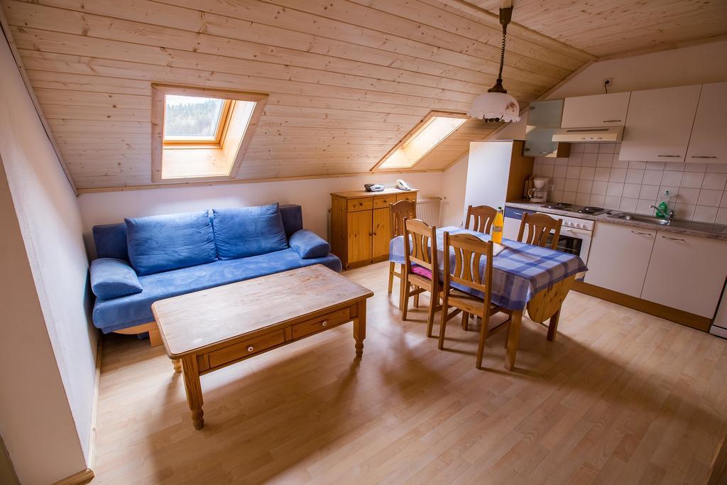 Almbauer Morgenbesser Trattenbach  部屋 写真